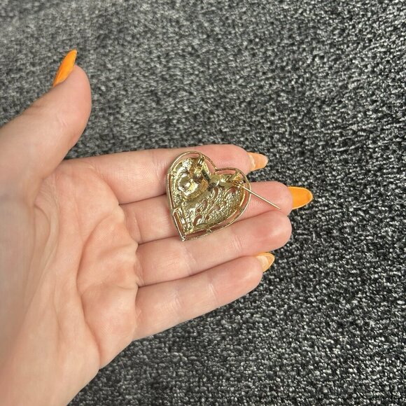 Vintage Heart Valentine Gerrys Brooch Pin Gold Tone Ruby Red Signed - Picture 6 of 6